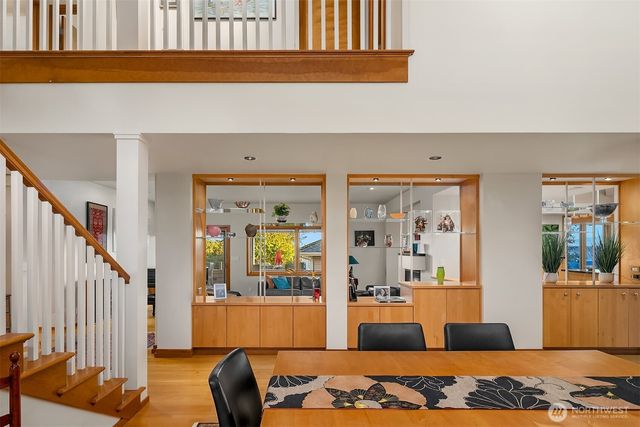 2337 NW 194th Place, Shoreline, WA 98177