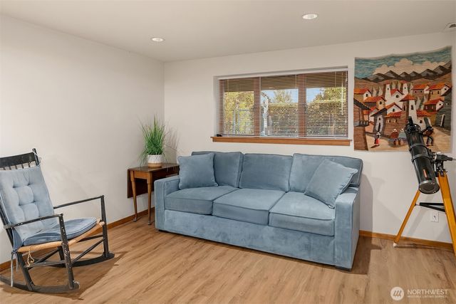 2337 NW 194th Place, Shoreline, WA 98177