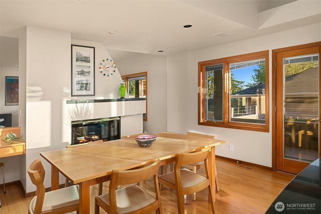 2337 NW 194th Place, Shoreline, WA 98177