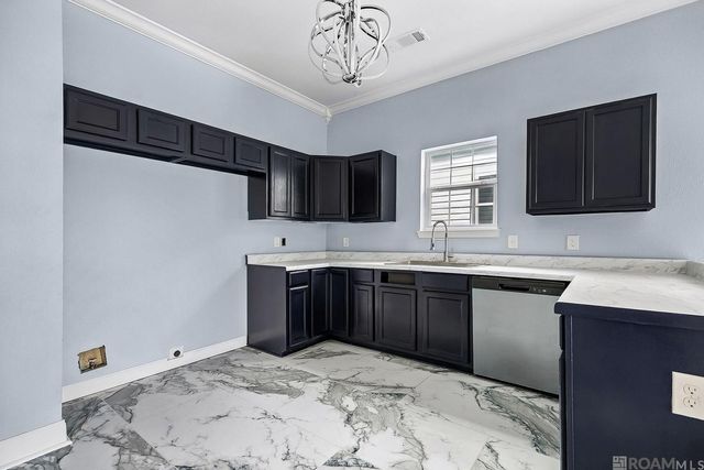 1107 Thomas H Delpit Dr, Baton Rouge, LA 70802