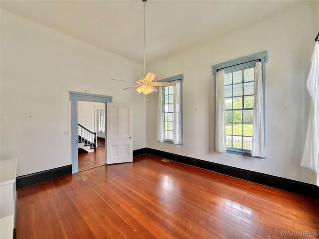 324 Centenary Street, Valley Grande, AL 36701