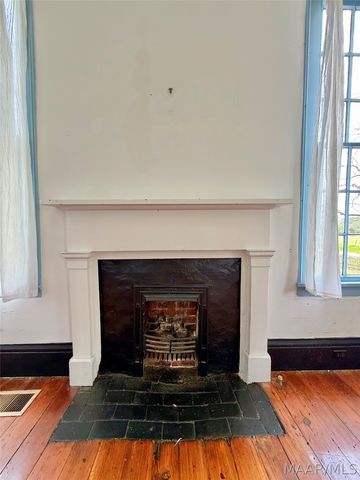 324 Centenary Street, Valley Grande, AL 36701