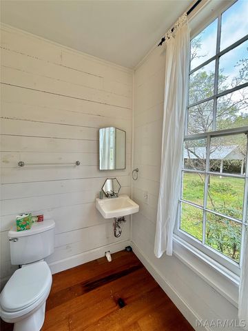 324 Centenary Street, Valley Grande, AL 36701