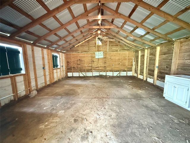 324 Centenary Street, Valley Grande, AL 36701