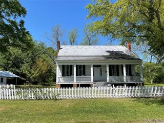 324 Centenary Street, Valley Grande, AL 36701