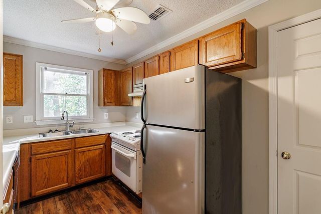 345 Research Drive 330, Athens, GA 30605