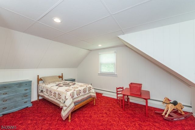 1 Aspen Rd, Ringwood Boro, NJ 07456