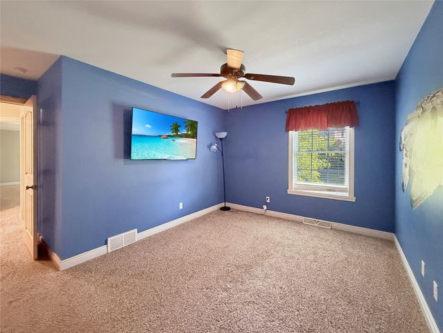 4385 STONE CREEK Drive, Erie, PA 16506