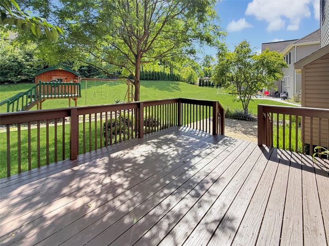 4385 STONE CREEK Drive, Erie, PA 16506