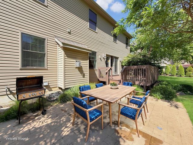 4385 STONE CREEK Drive, Erie, PA 16506