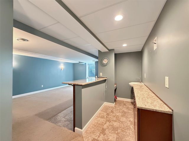 4385 STONE CREEK Drive, Erie, PA 16506