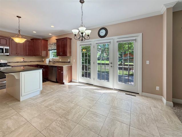4385 STONE CREEK Drive, Erie, PA 16506