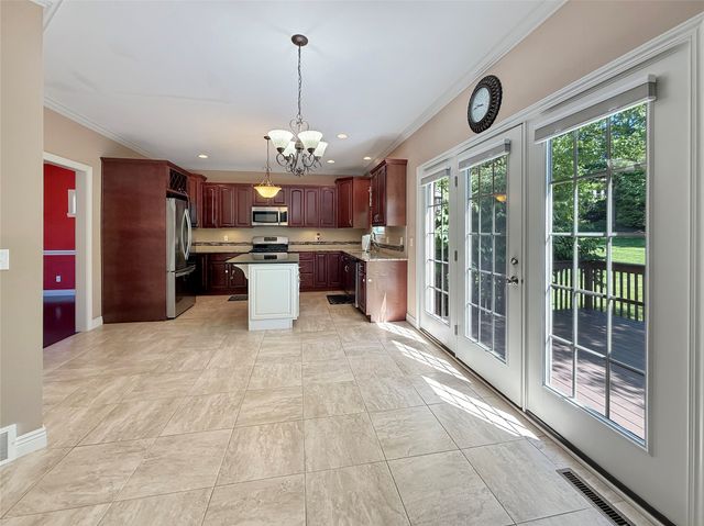 4385 STONE CREEK Drive, Erie, PA 16506