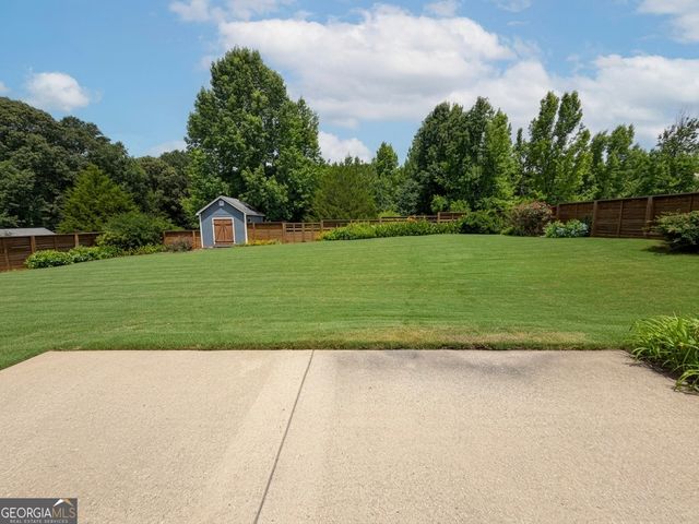 247 Meadows Drive, Senoia, GA 30276