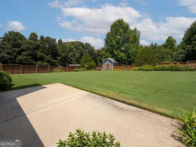 247 Meadows Drive, Senoia, GA 30276