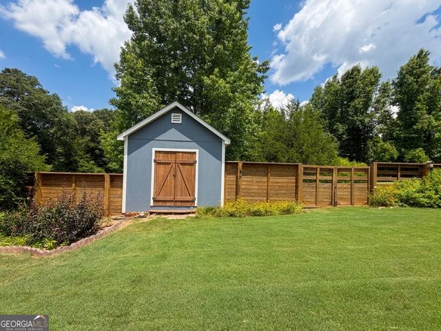 247 Meadows Drive, Senoia, GA 30276