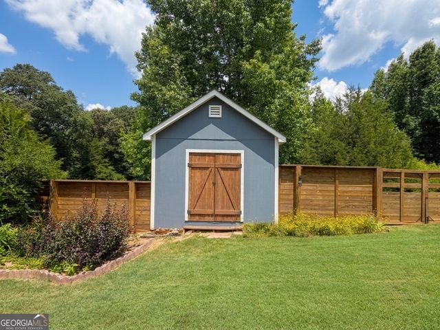 247 Meadows Drive, Senoia, GA 30276
