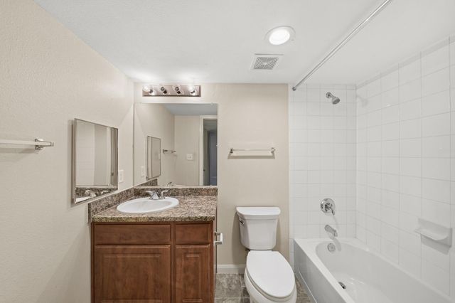 8415 Hearth Drive 06, Houston, TX 77054