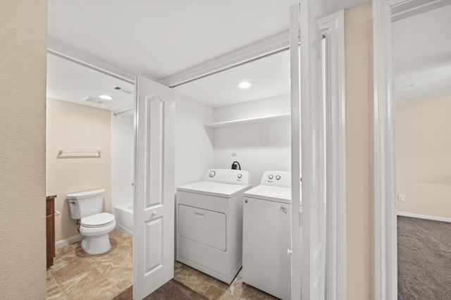 8415 Hearth Drive 06, Houston, TX 77054