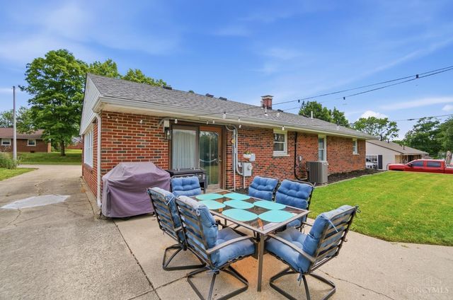 2937 E Cunnington Lane, Kettering, OH 45420
