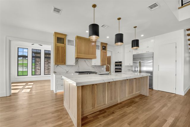 617 Hondo Crossing, Weatherford, TX 76087