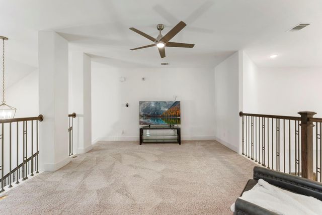 1038 Bat Hawk Court, Conroe, TX 77385