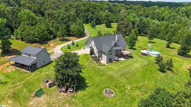1051 Wild Deer Lane, Belton, SC 29627