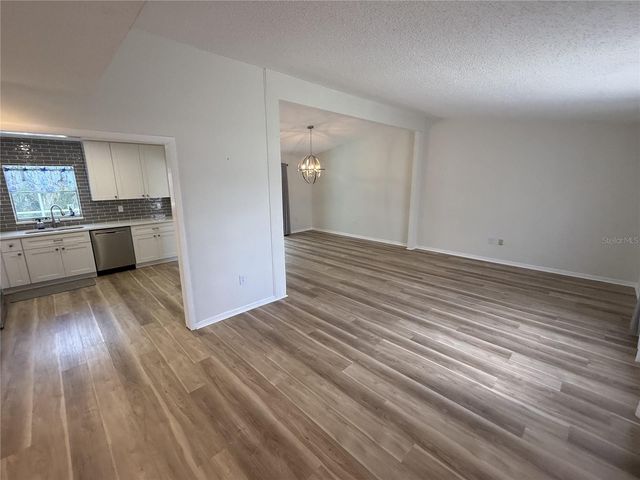 2302 15TH STREET W, Palmetto, FL 34221