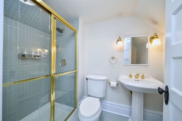 223 N Ellsworth Street, Naperville, IL 60540