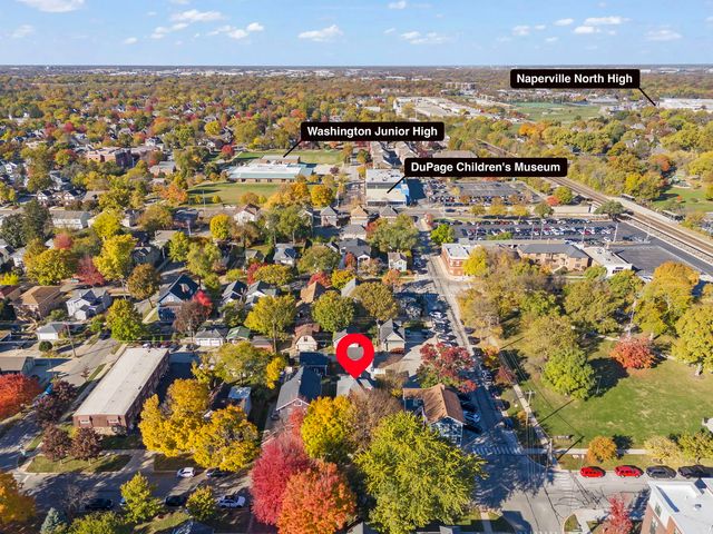 223 N Ellsworth Street, Naperville, IL 60540