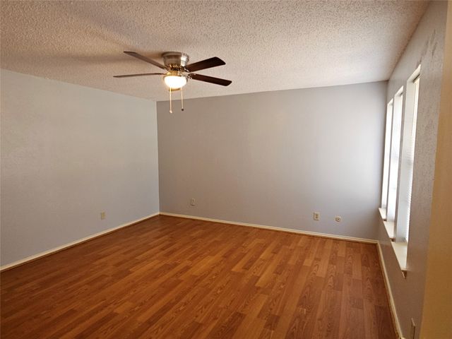 701 Towne House Lane, Richardson, TX 75081