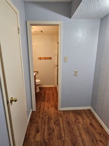 701 Towne House Lane, Richardson, TX 75081