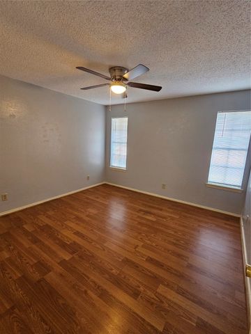 701 Towne House Lane, Richardson, TX 75081