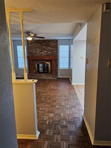 701 Towne House Lane, Richardson, TX 75081