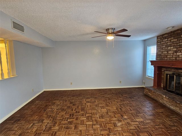 701 Towne House Lane, Richardson, TX 75081