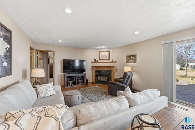 2601 S Rutgers Ave Avenue, Sioux Falls, SD 57106