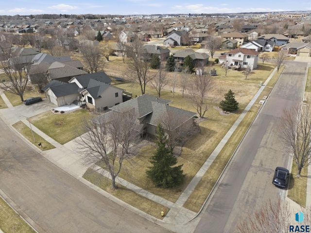 2601 S Rutgers Ave Avenue, Sioux Falls, SD 57106