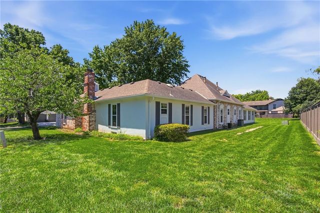 10240 Conser Street, Overland Park, KS 66212