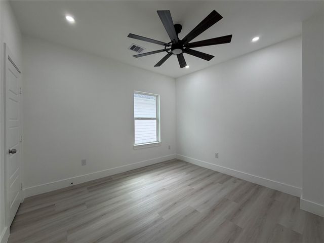 10123 Grover Lane B, Houston, TX 77041