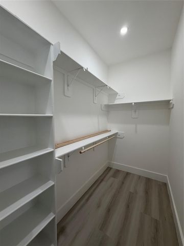 10123 Grover Lane B, Houston, TX 77041