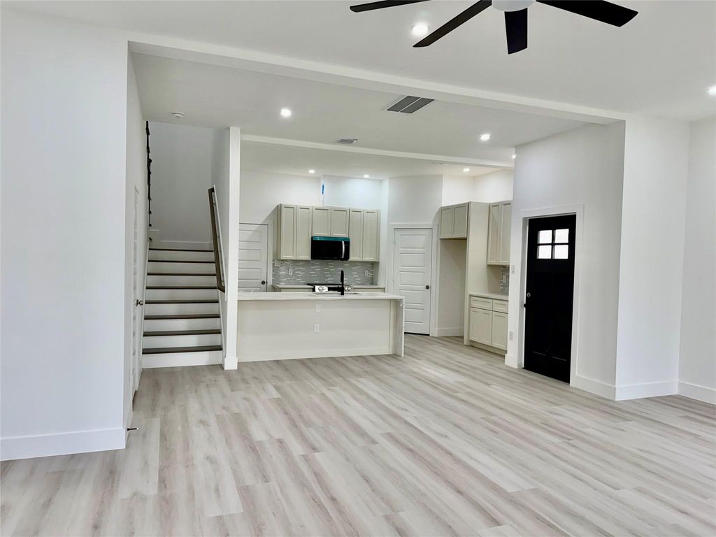 10123 Grover Lane B, Houston, TX 77041