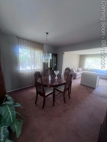 28665 Hallcroft Court, Southfield, MI 48034