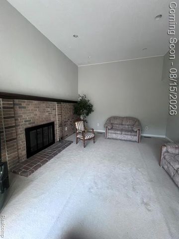 28665 Hallcroft Court, Southfield, MI 48034