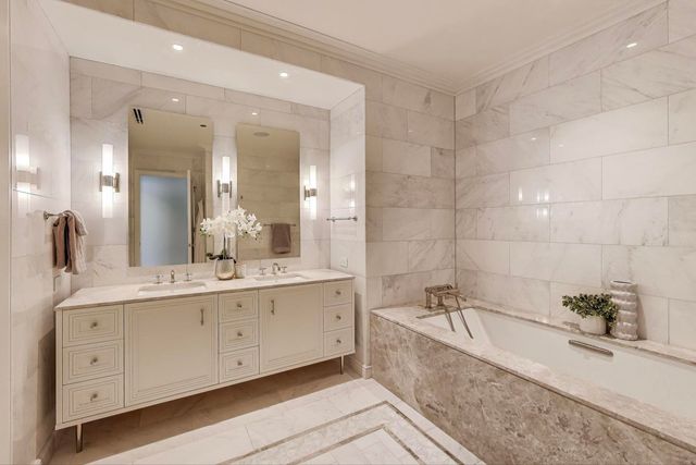 435 N Michigan Avenue 1105, Chicago, IL 60611