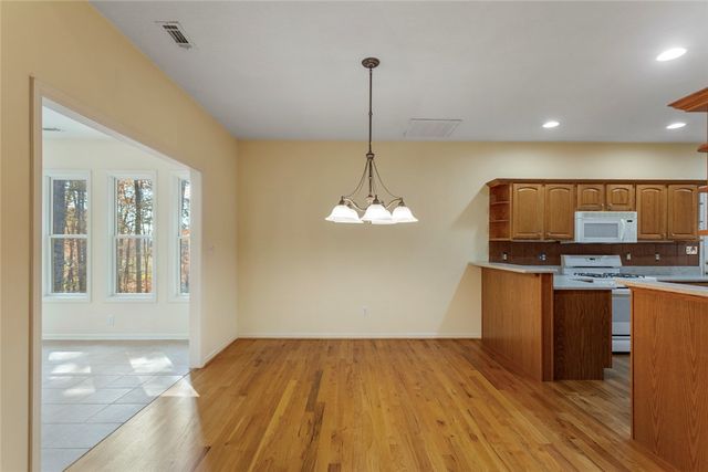 310 Falcons Nest Road, Walhalla, SC 29691