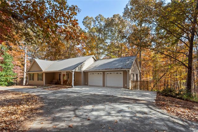 310 Falcons Nest Road, Walhalla, SC 29691