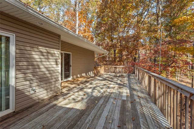 310 Falcons Nest Road, Walhalla, SC 29691