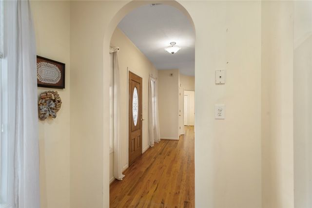 310 Falcons Nest Road, Walhalla, SC 29691