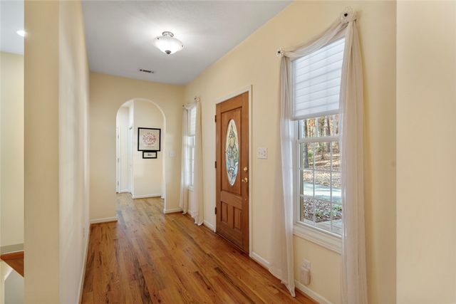 310 Falcons Nest Road, Walhalla, SC 29691