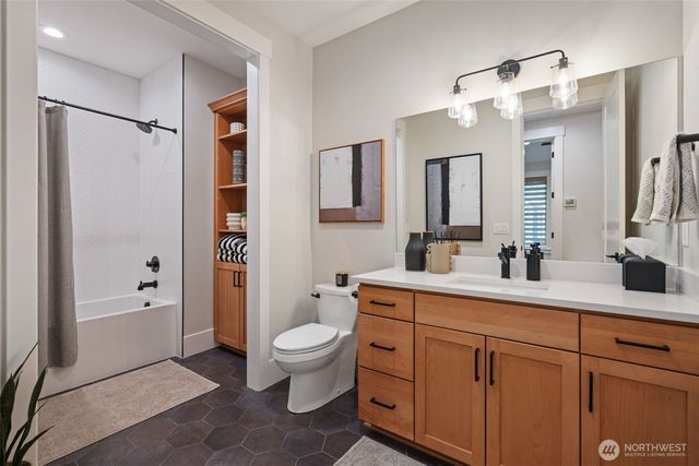 211 NW 235th Street, Ridgefield, WA 98642